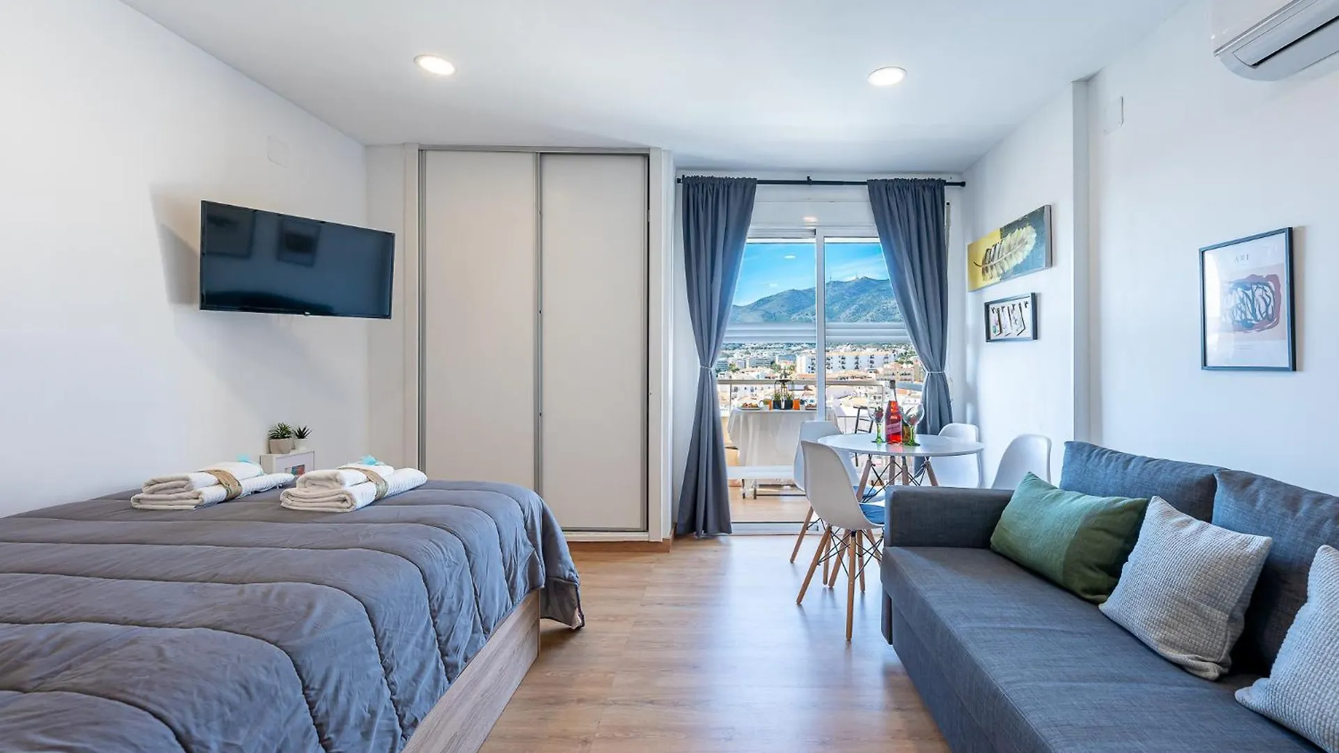 Apartment 797 Holiday Rentals - Estudio Para 3 En Agata Con Vistas Benalmadena